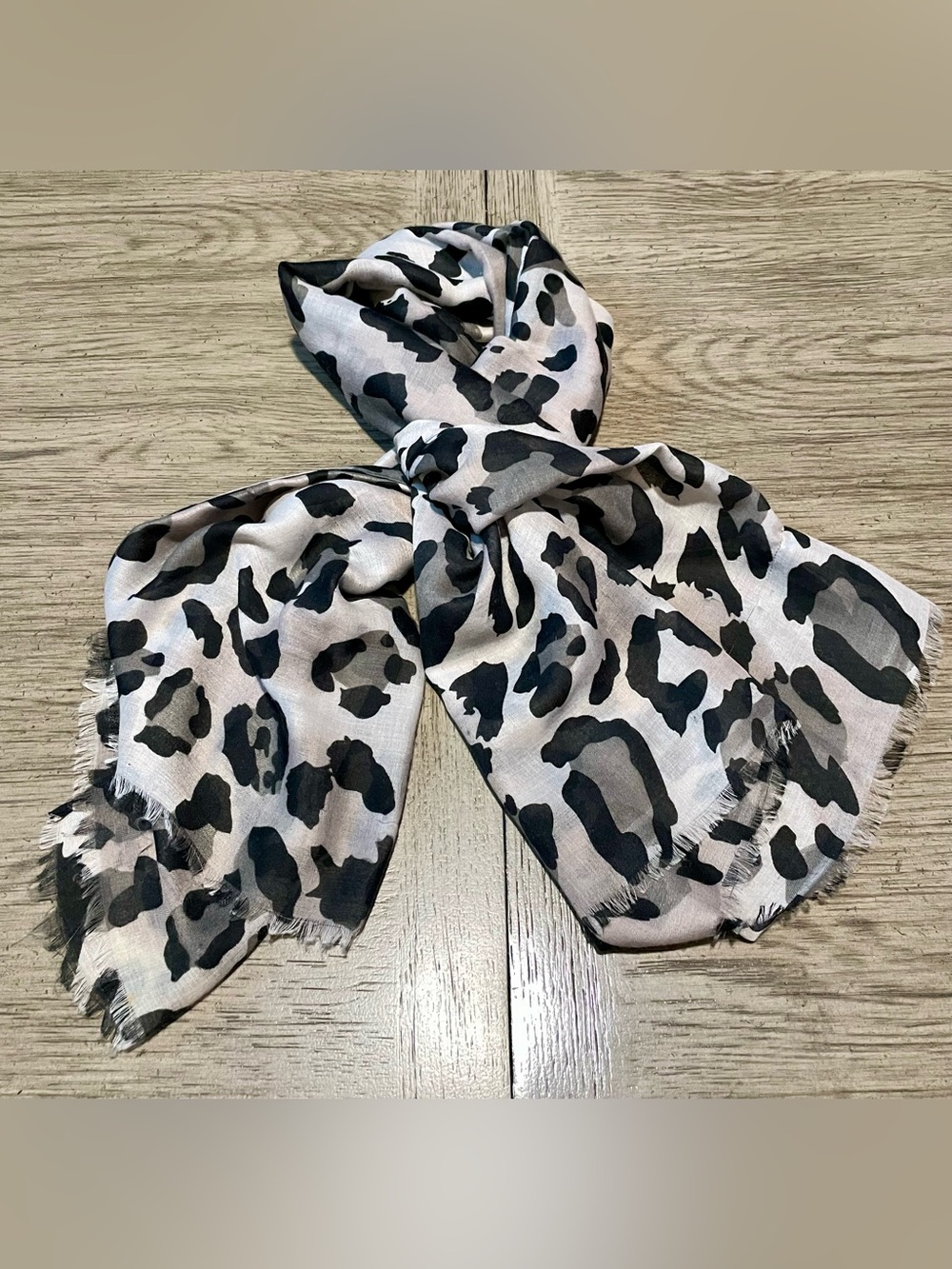 Lulla by Bindya animal print scarf
